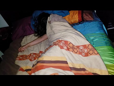 ❤️ Stepson mắng mẹ kế trẻ của mình trong khi bà ngủ. Chỉ khiêu dâm tại chúng tôi% vi.hentai-for.ru%